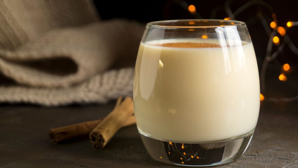 brandy eggnog kokteila pagatavosana